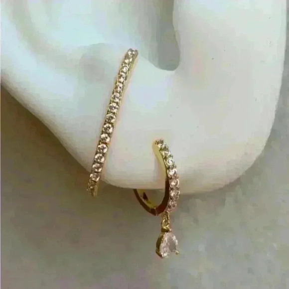Jewelry - 18K Gold Tear Drop Crystal Huggie Hoop Earrings